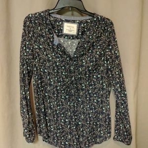 Long sleeve floral blouse